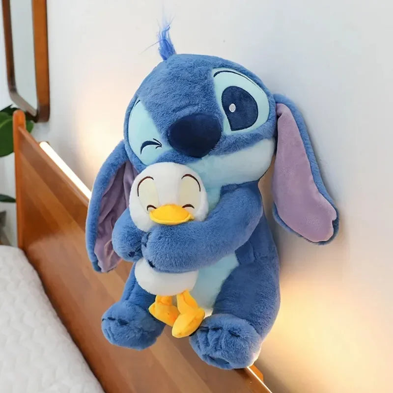 Pelúcia Stitch e Patinho – Almofada Macia